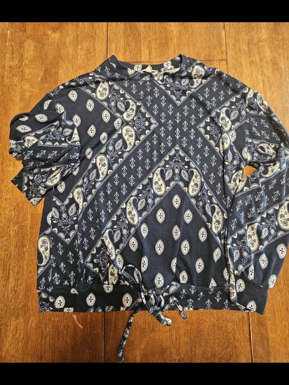 Navy and Cream Paisley Tie-Hem Shirt